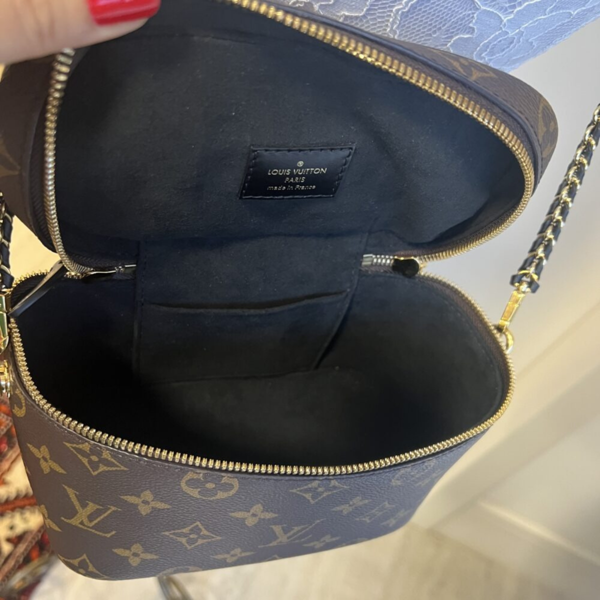 LOUIS VUITTON VANITY PM